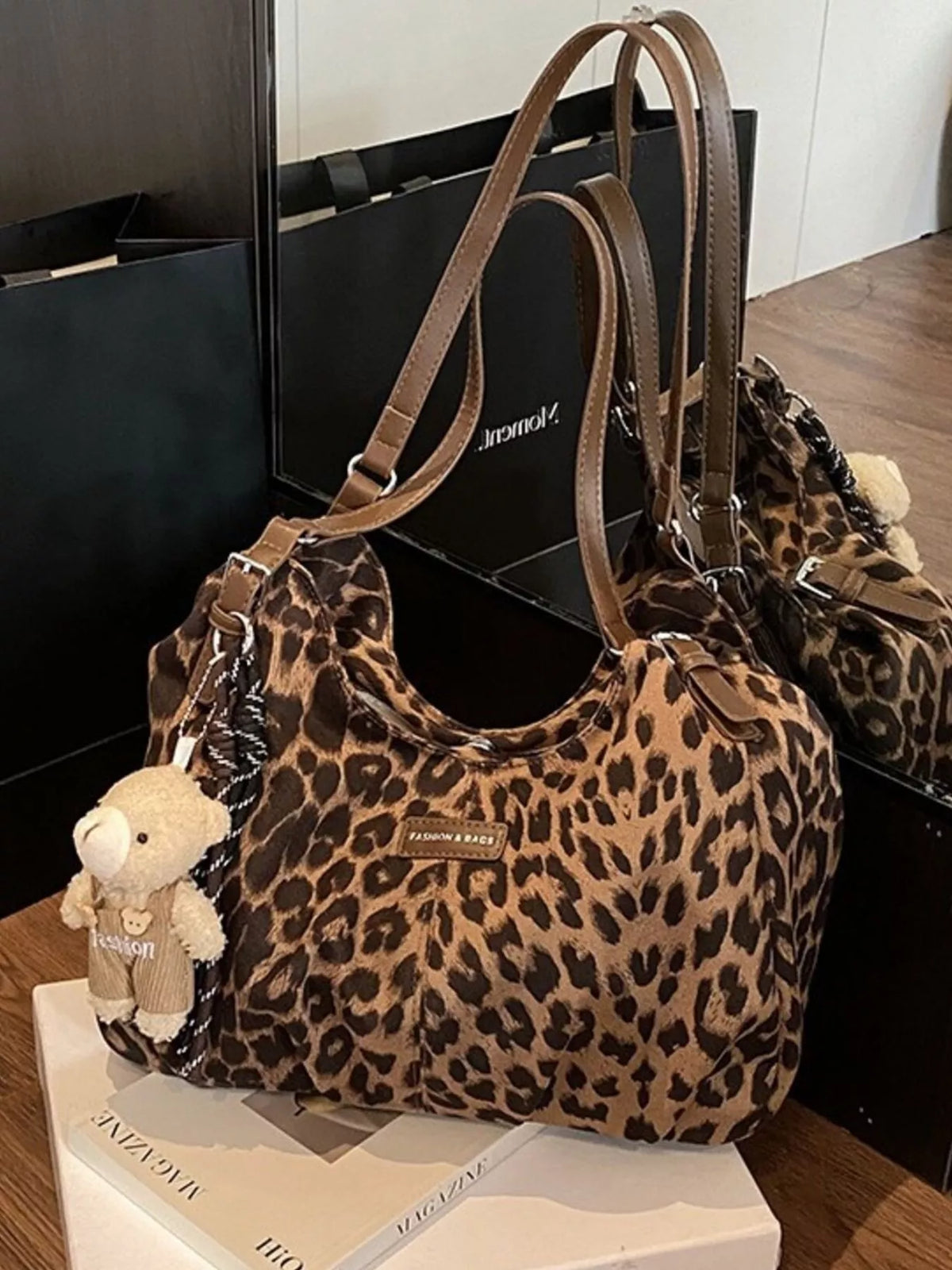 Leopard Adjustable Strap Shoulder Bag