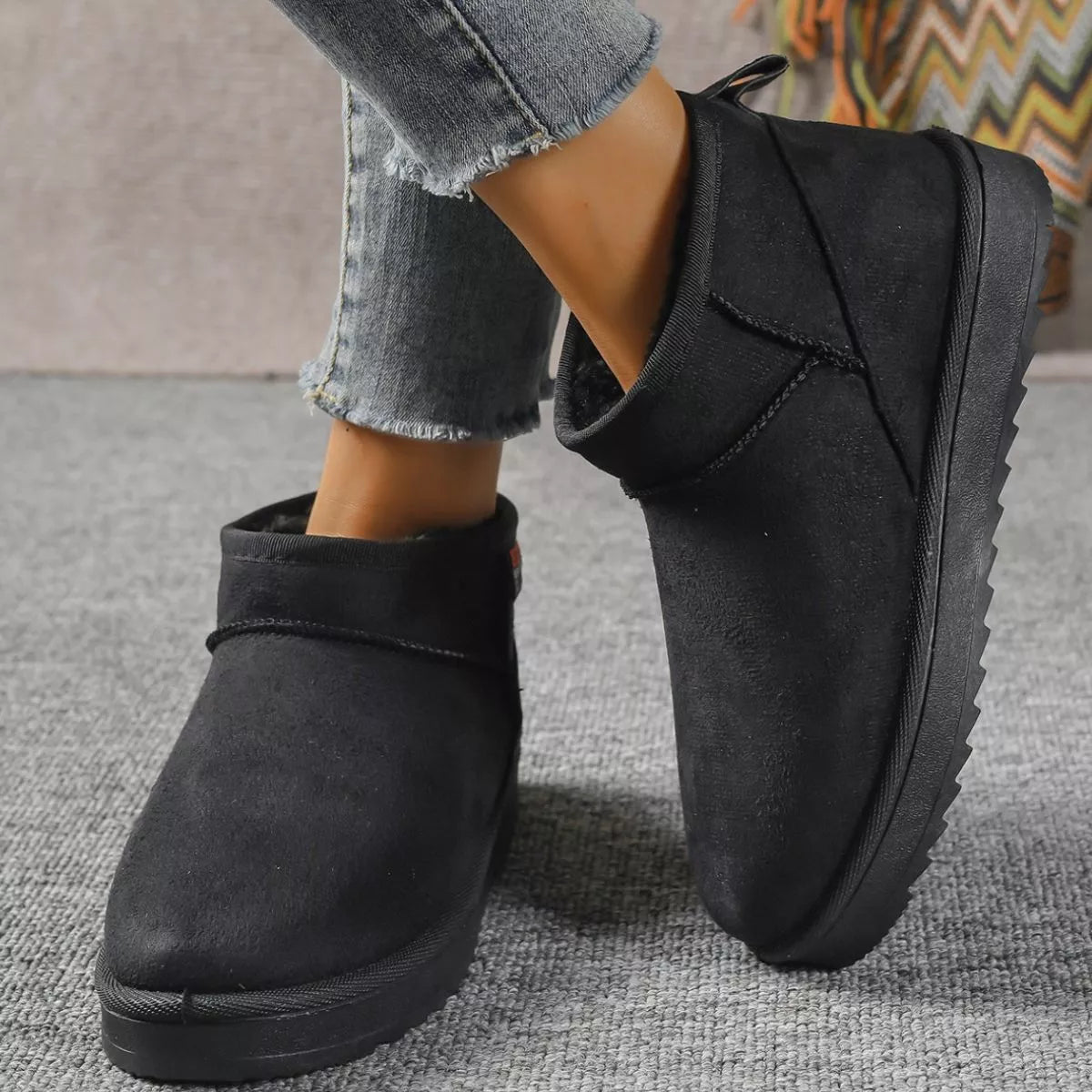 Round Toe Platform Boots