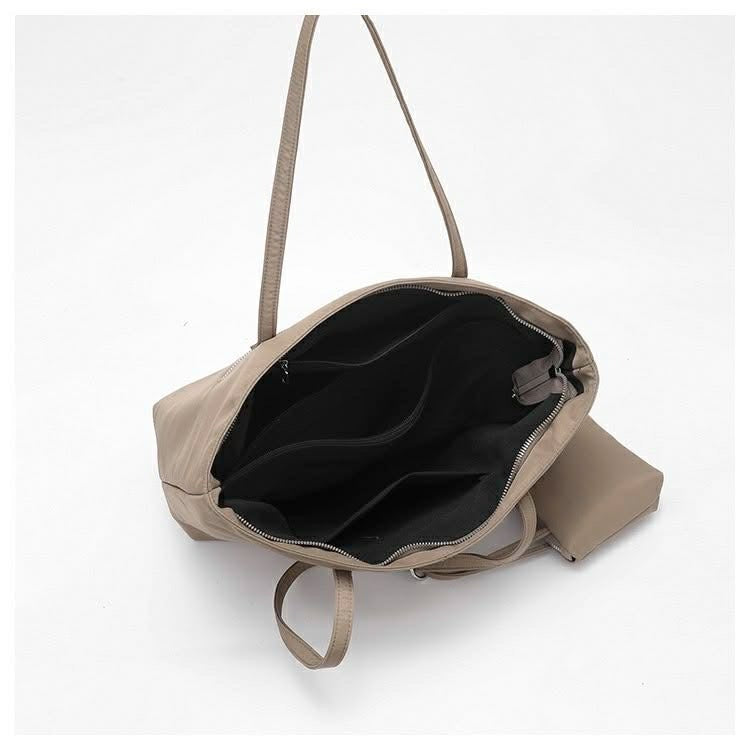 MOMMA AND ME YOGA TOTE BAG | YOUR CHOICE OF BLACK OR OLIVE