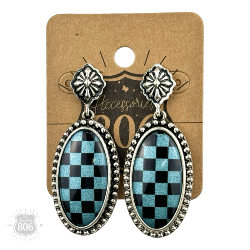 Checkerboard print oval earrings