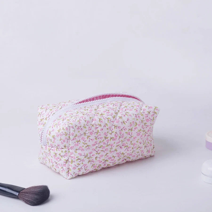 Storage Organizer Floral Puffy Quilted Makeup Bag Flower Printed Cosmetic Pouch Large Travel Cosmetic Bag Makeup Accessory