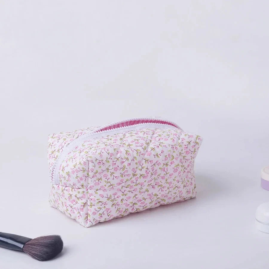 Storage Organizer Floral Puffy Quilted Makeup Bag Flower Printed Cosmetic Pouch Large Travel Cosmetic Bag Makeup Accessory