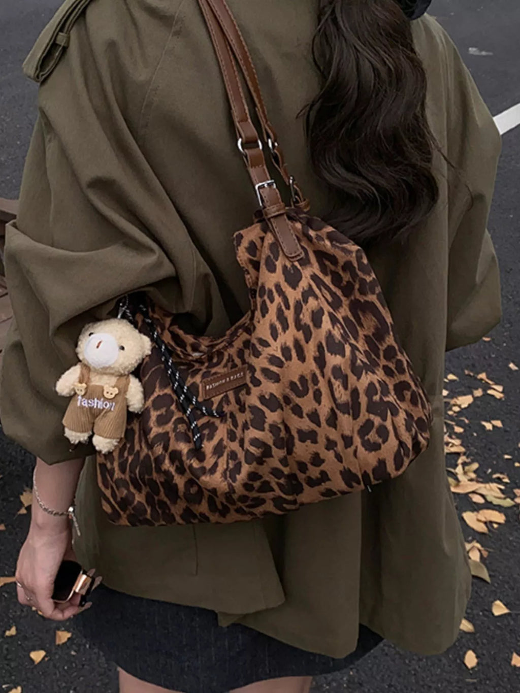 Leopard Adjustable Strap Shoulder Bag