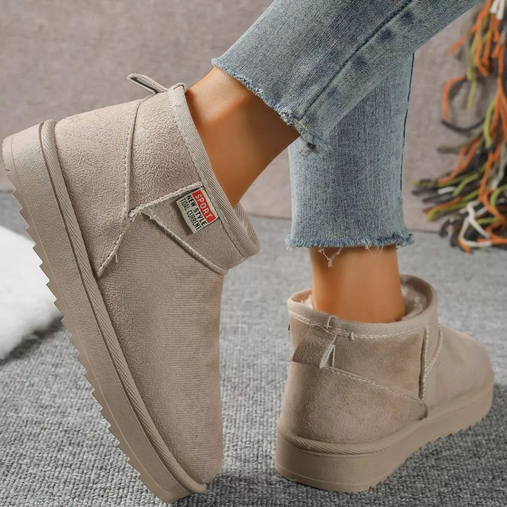 Round Toe Platform Boots